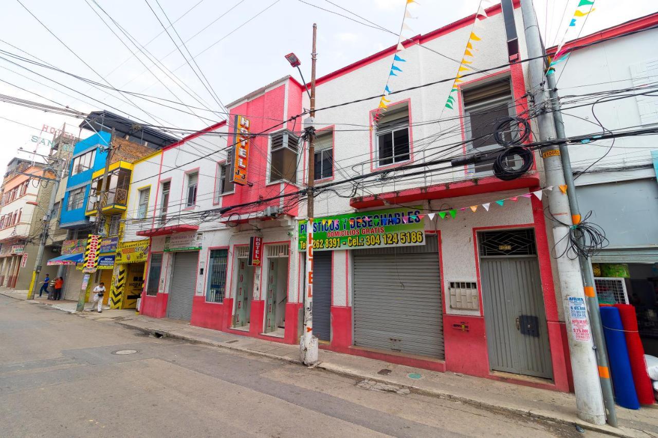 Ayenda 1128 Jj Confort Ibagué Exteriér fotografie